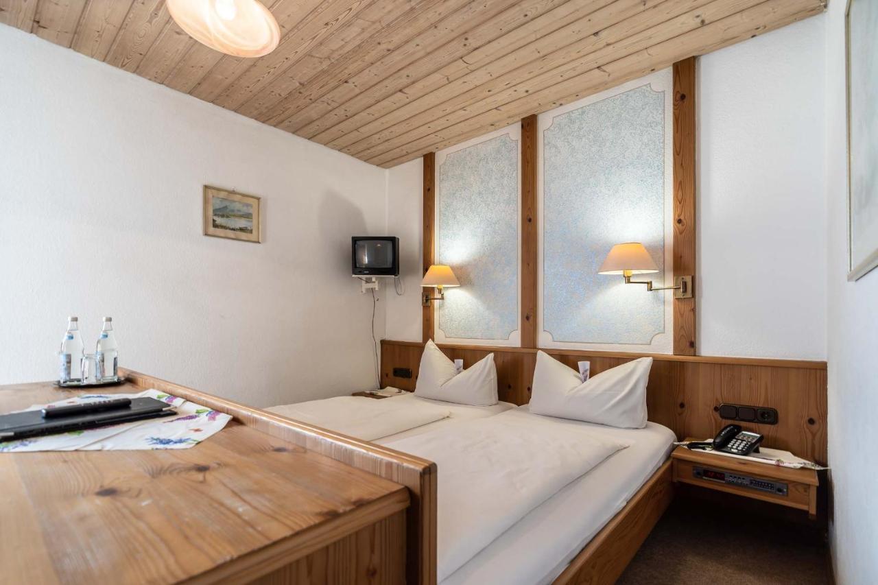 Hotel-Gasthof Zum Dragoner Peiting Kültér fotó