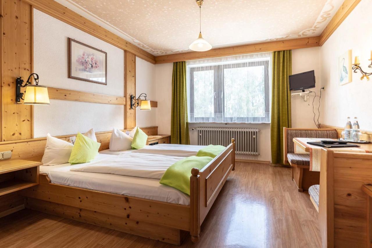Hotel-Gasthof Zum Dragoner Peiting Kültér fotó